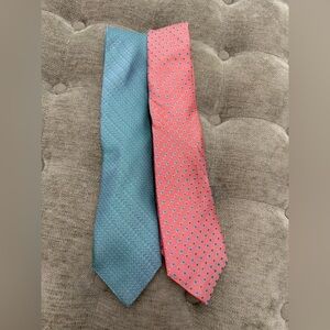 DAVID DONAHUE lot of TWO men’s neck ties 100% silk made in USA preppy classic